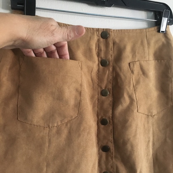 Sadie Robertson mini skirt - Picture 3 of 11